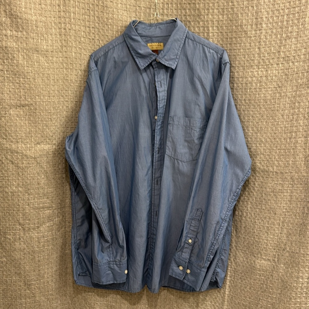 Sonoma Life + Style Men’s L Blue with Stripes Button Down Dress Shirt